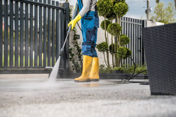 Best Sidewalk Pressure Washing  in West Concord, MA